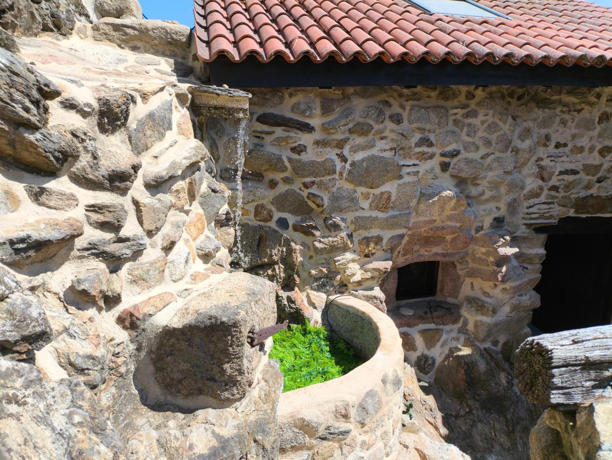 Xiravai-ribeira Sacra Holiday home *